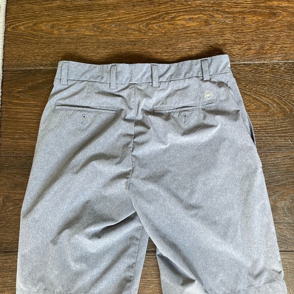 Vineyard Vines Men’s Breaker Short size 28 - Picture 3 of 3